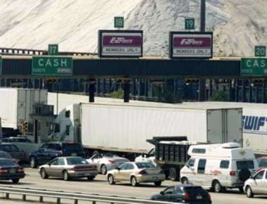 Συνελήφθη γνωστός ηθοποιός – ράπερ επειδή δεν πλήρωσε διόδια!